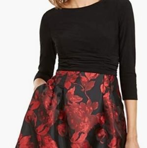 Jessica Howard Petite Floral Print Gathered Cocktail Dress